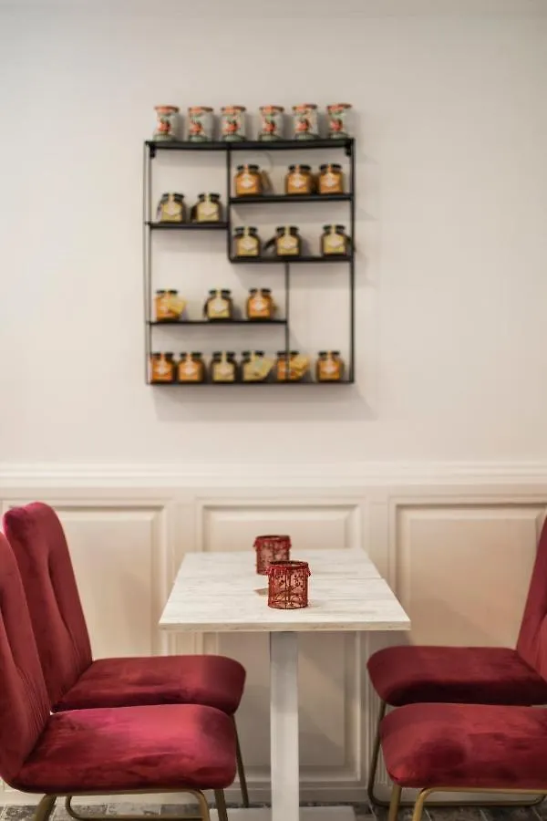 Hotel Cinquantatre Rom