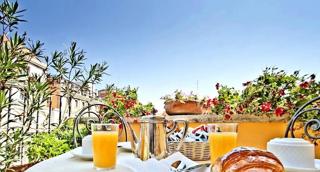 Hotel Cinquantatre Rom 3*,